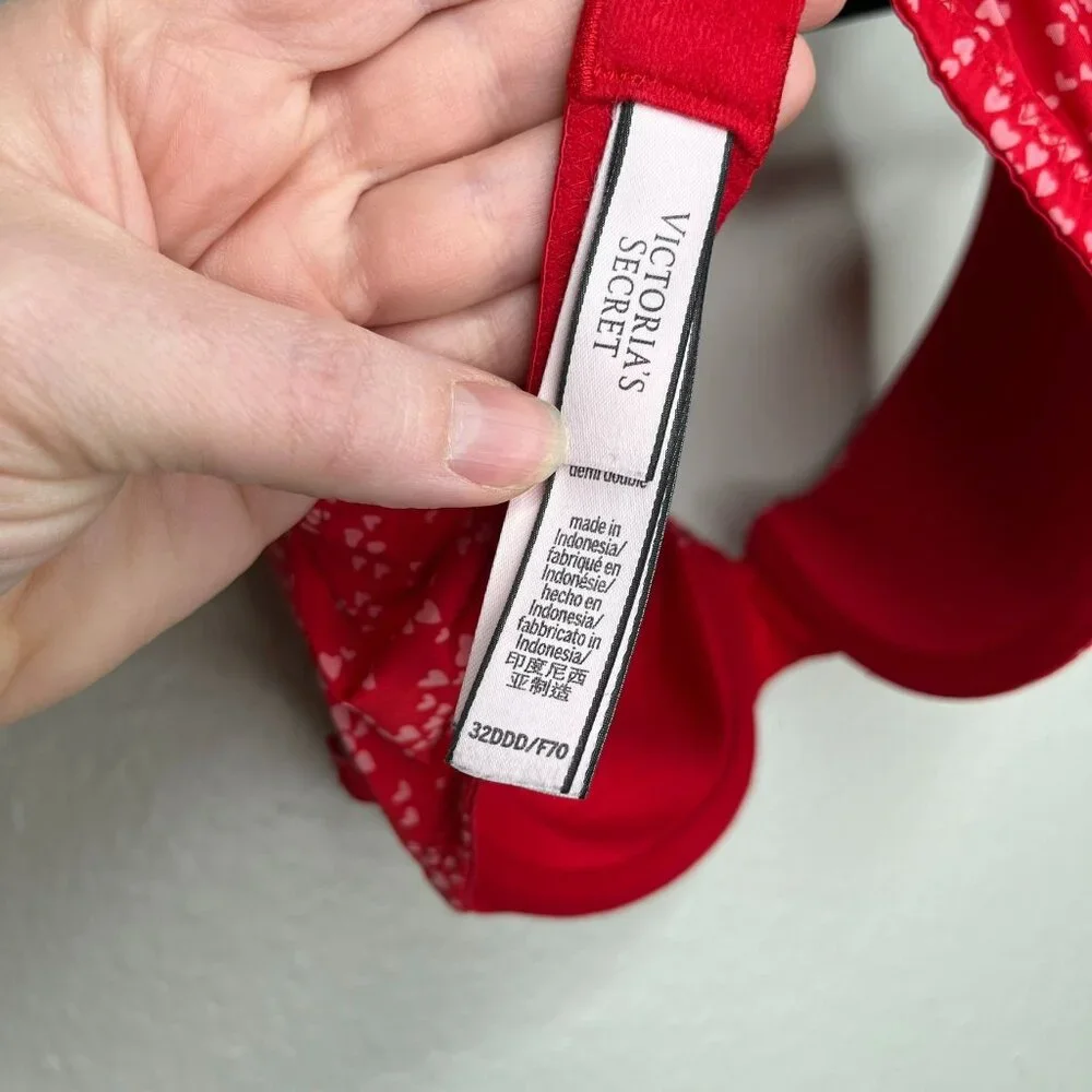 Victorias Secret 32DDD Red & Pink Hearts Underwire Lined Demi Bra